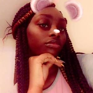 Meet your Posher, Jaela